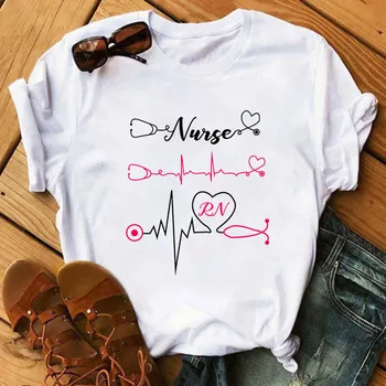 2021 Yeni Yaz Moda Kadın T-shirt Kalp Stetoskop Hemşire Leopar Baskı T-Shirt Sevimli Aşk Ocak baskılı tişört Gömlek