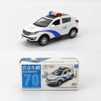 Oyuncak araba 1: 43 Alaşım Araba Modeli Kore Kia Sportage R SUV Off-Road Araba Açık Kapı Geri Çekin Polis Araba çocuk için oyuncak Hediyeler