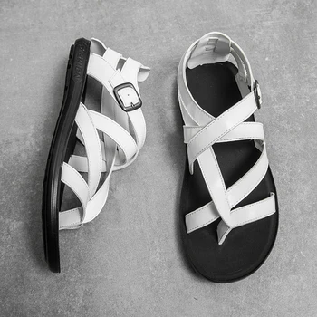 YEINSHAARS Erkekler Gladyatör Sandalet Yaz Pist beyaz ayakkabı Flip Flop Deri Tasarımcı Kayış 2022 Slaytlar Terlik Yumuşak Roma